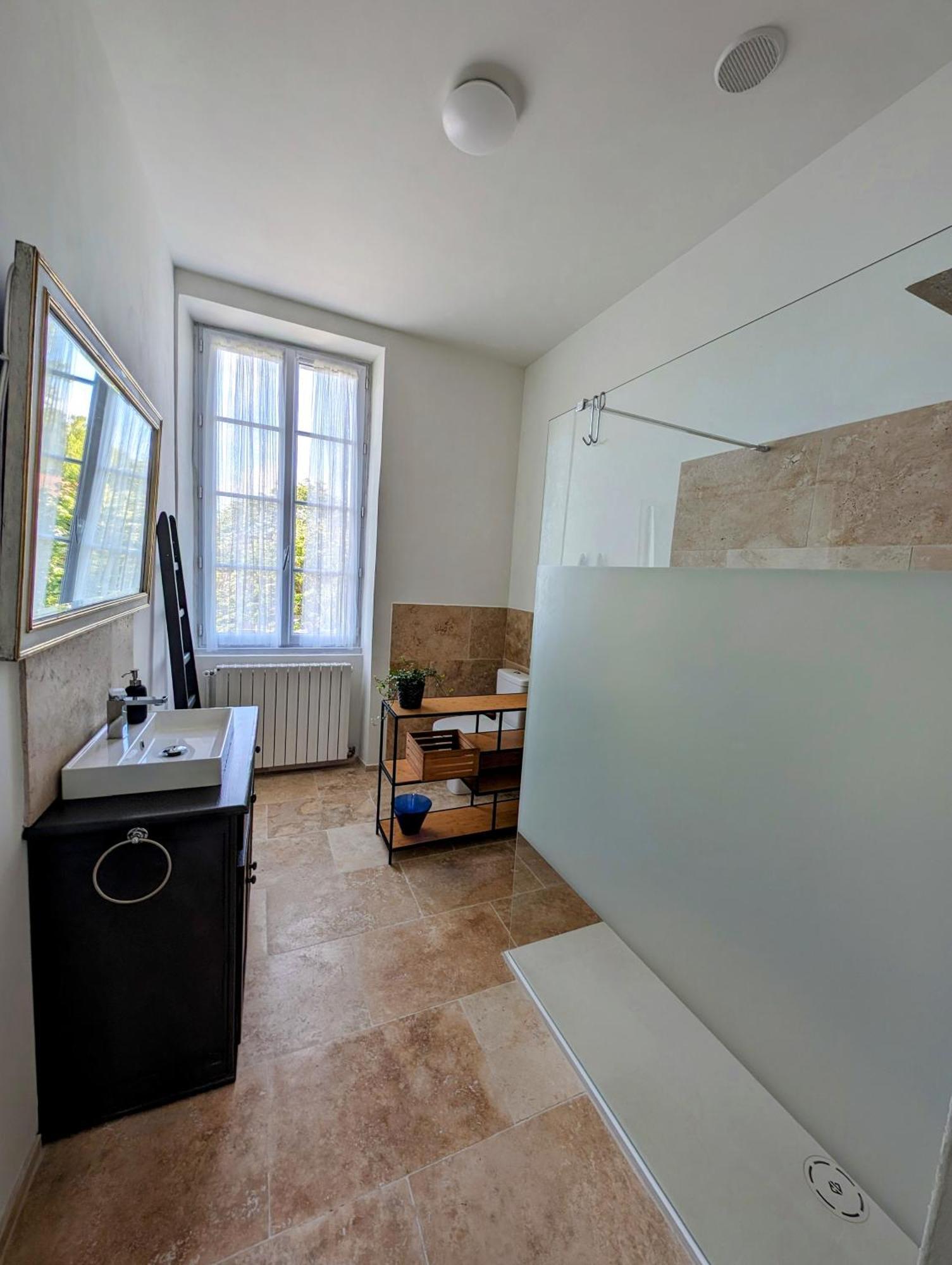 Maison De Style Tout Confort, Position Ideale, Avec Clim Et Petit Exterieur Оранж Екстер'єр фото